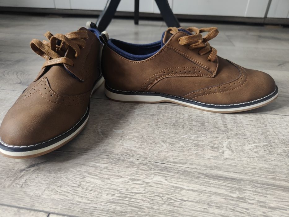 Buty męskie Oksfordy 6/39 oksfordki Cat & Jack