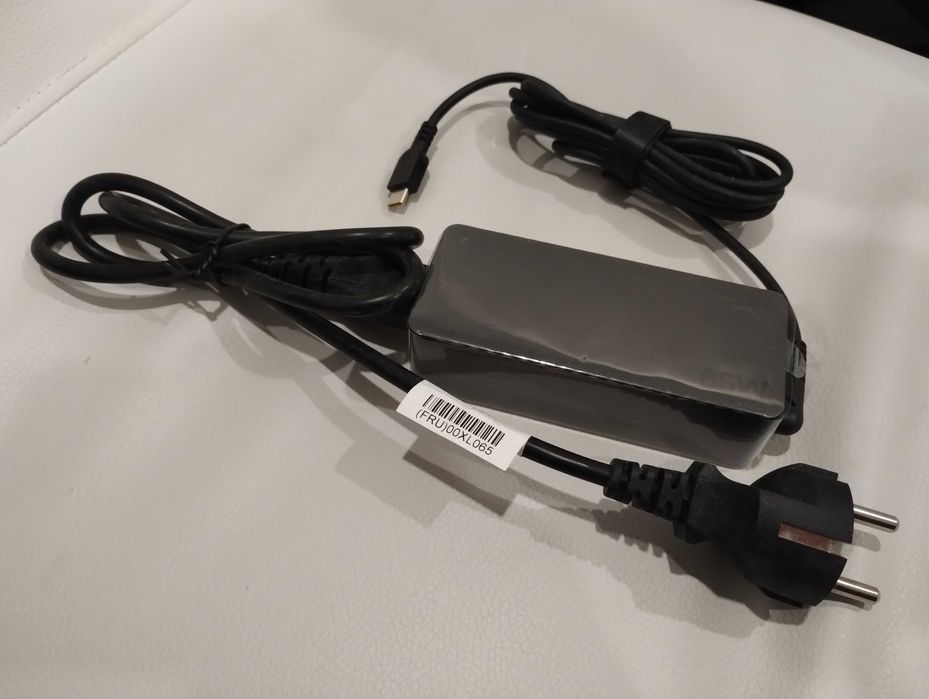 Carregador Lenovo 45w Ficha amarela l Usb-C 65w (Und.)