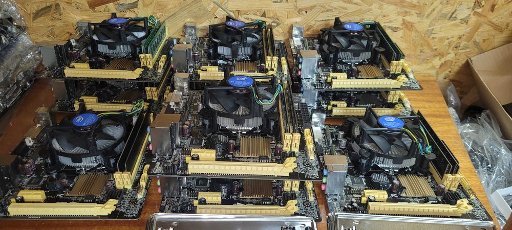 Комплект LGA 1150 ASUS H81M-R + i5 4570s 4x3.3GHz BOX + 8GB DDR3 com