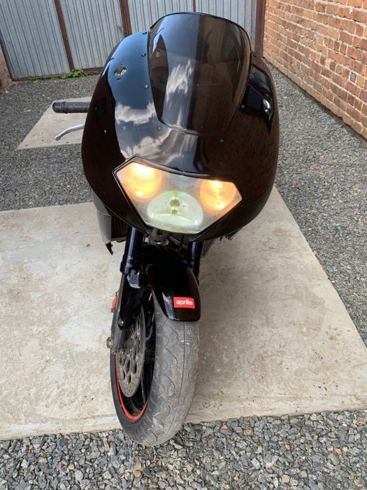 Aprillia RSV 1000 Millie