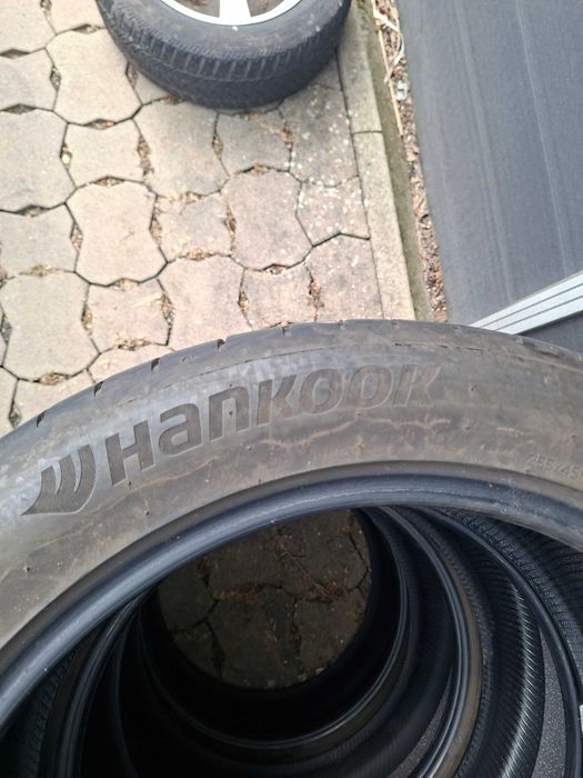 Літні шини 255 45 R19  Hankook Ventus S1 evo3