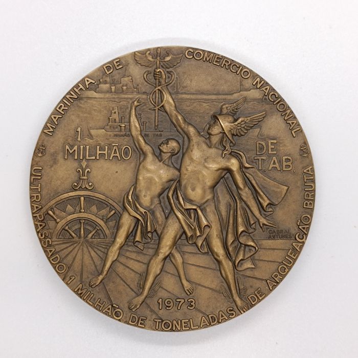 Medalha "Junta Nacional da Marinha Mercante".