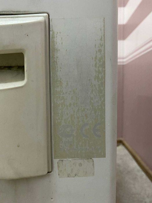 Зовнішній блок кондиціонера midea mb2.6sh-r2 на 25м2. В гарному стані