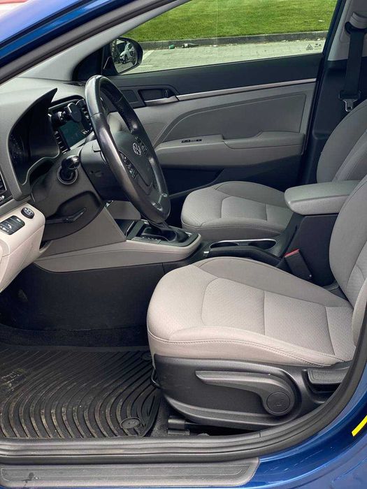 Hyundai Elantra 2018