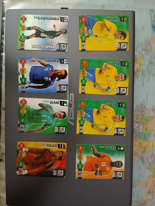 Cartas/cromos variados