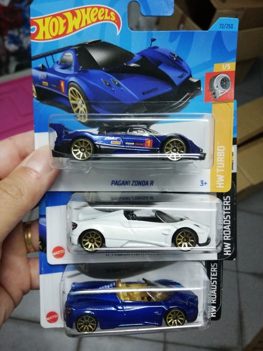 Hotwheels novos sem uso