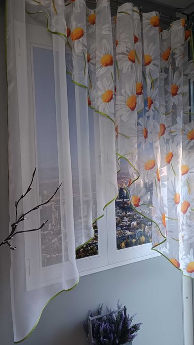 Занавіска штора тюль на кухню два кути квіти смужки