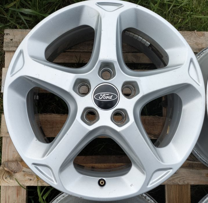 Felgi Oryginał Ford Focus Mondeo Kuga C-Max Connect 6,5Jx16 ET52 5X108