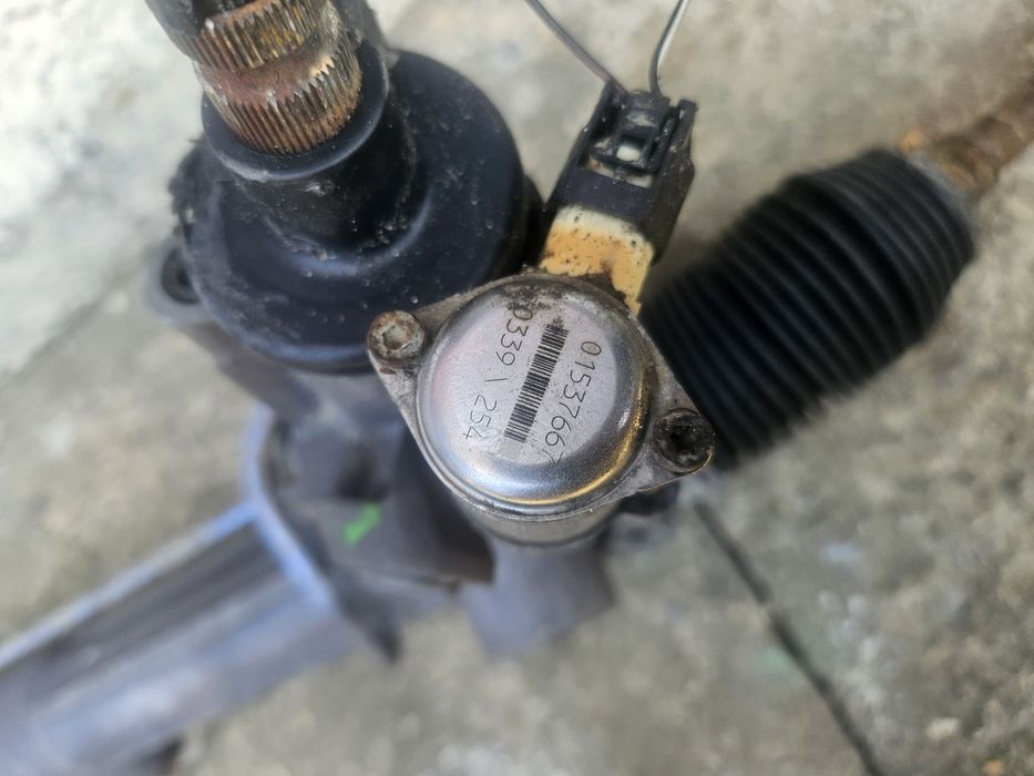 Рульова рейка БМВ Е65 Е66 BMW E65 E66 Рулевая рейка 7853501221012 Шрот