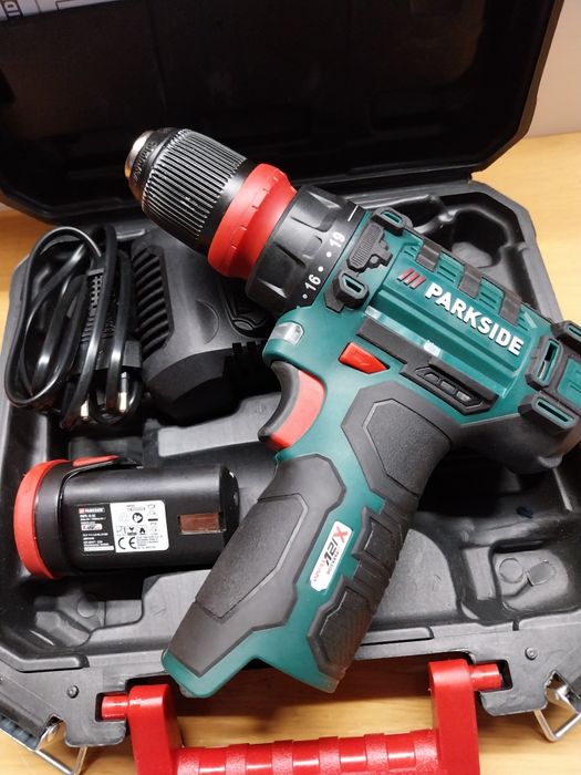 Aparafusadora Parkside 12v com bateria e carregador