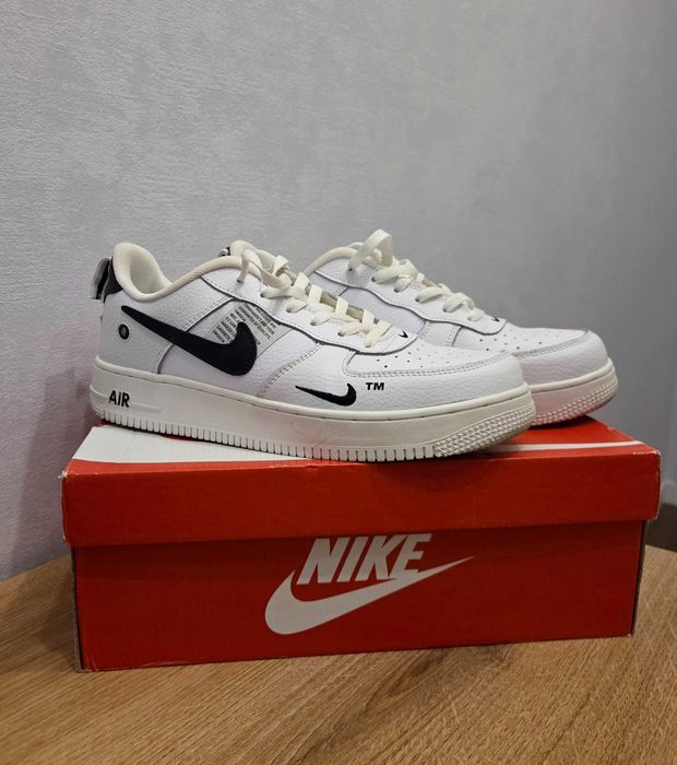 Кросівки Nike Air Force 1 Low Utility White Black 44р 28см