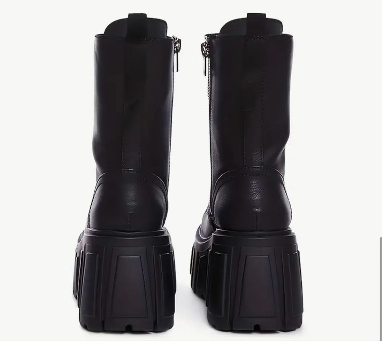 Ботинки жіночі чорні на високій платформі