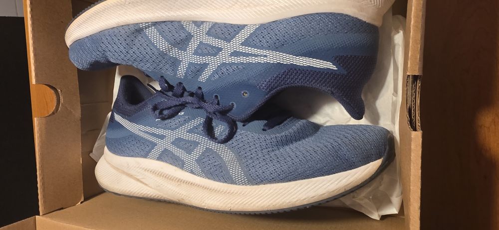 Asics Patriot 13 azuis e brancos 43.5