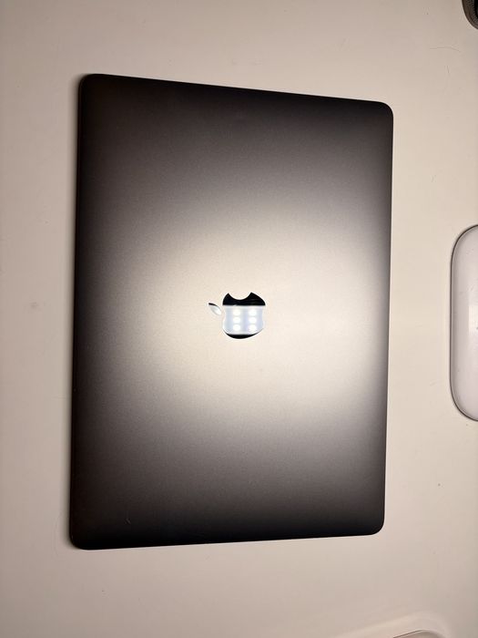 MacBook Air 13” M1