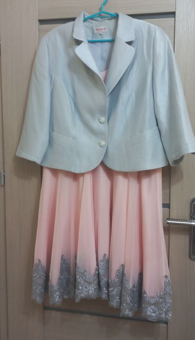 Piękna sukienka Duet A&M roz.52 plus srebrne bolerko Marienn stan bdb