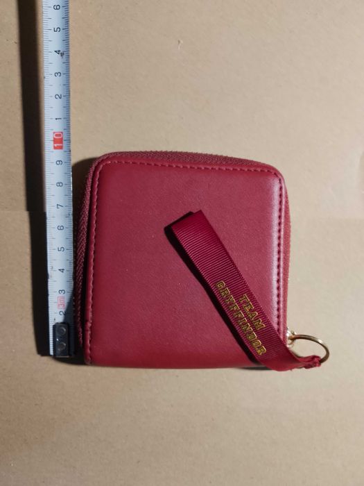 stary portfel harry potter gryffindor czerwony