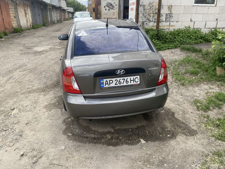 Hyundai Accent 2010