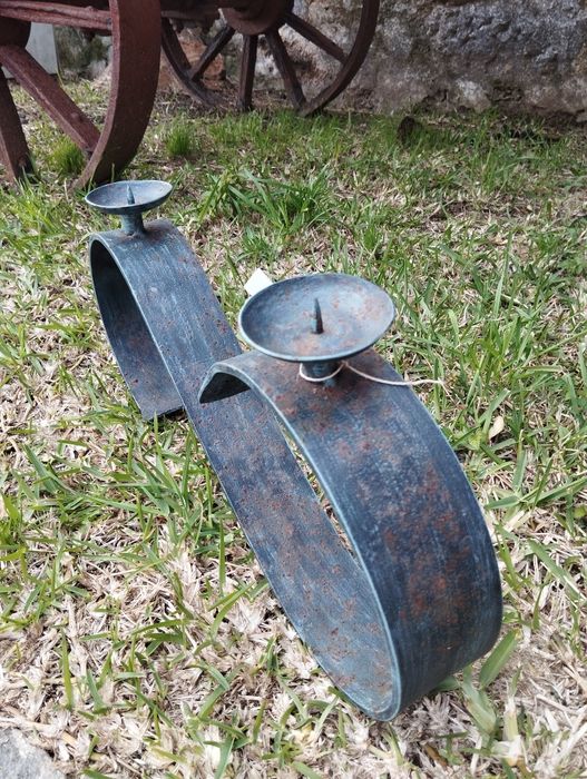 Candelabro 2 velas em ferro