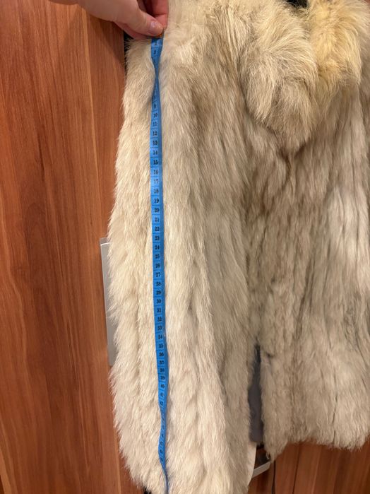 Futro z białego lisa