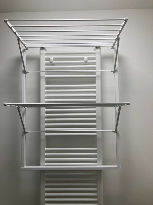 Secador de roupa para radiadores elétricos impecável