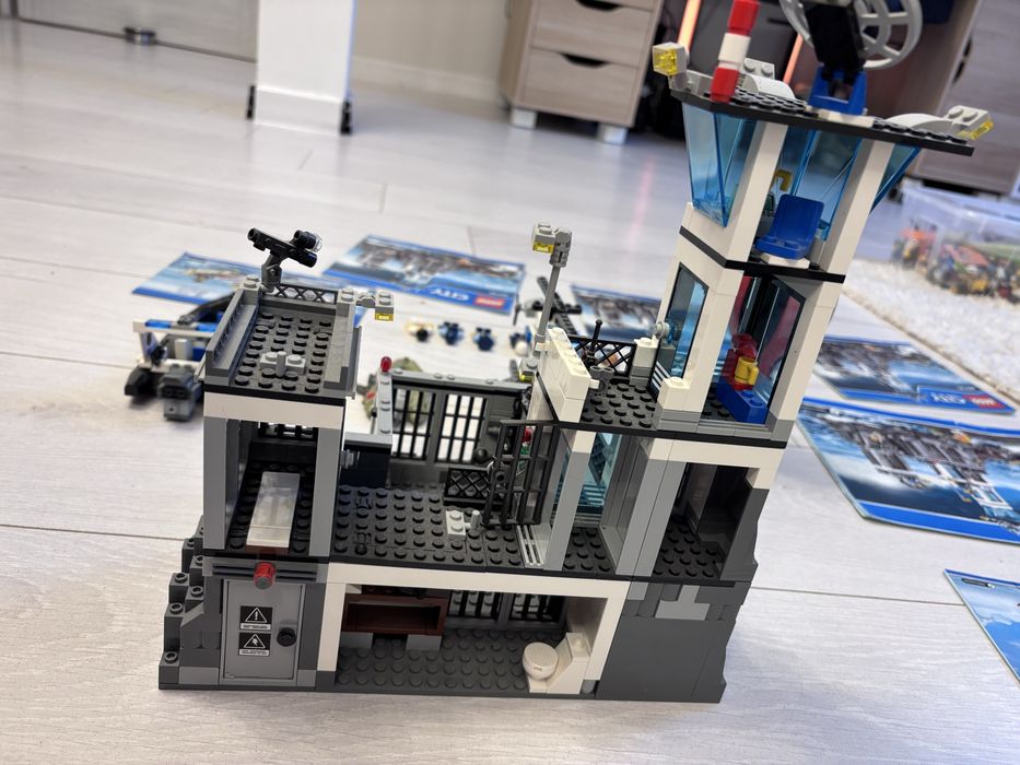 Lego City 60130 Więzienna wyspa
