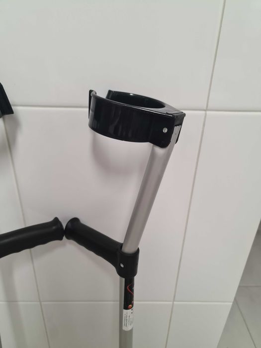 Par 2x Muletas Canadianas Novas em Alumínio