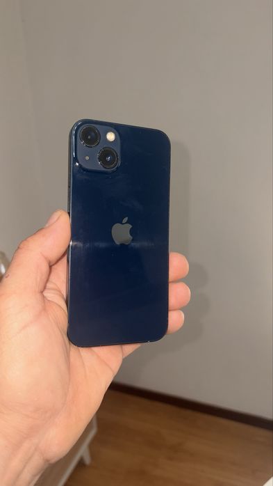 Iphone 13 azul escuro
