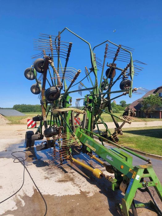 Zgrabiarka KRONE SWADRO 1000