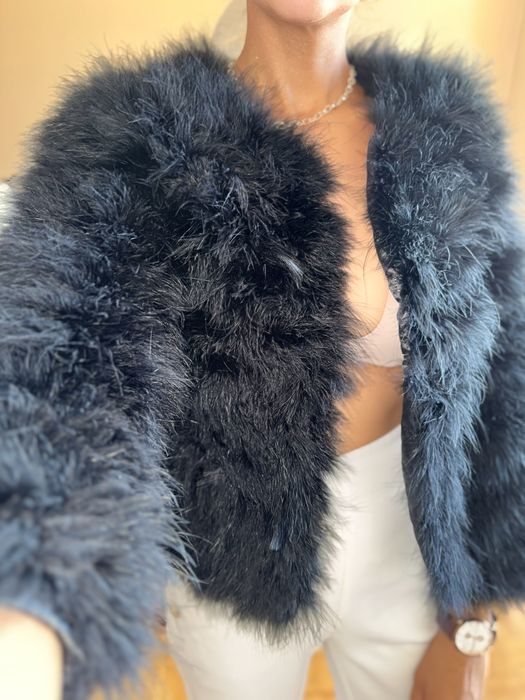 Ala Ochnik czarne krótkie futerko 100% pióra strusia viral