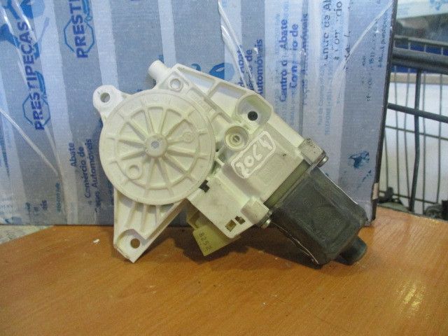 Motor vidro frente direito MERCEDES-BENZ Classe C (W204)