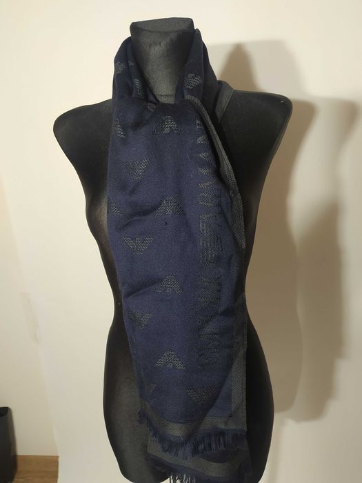 Szalik Emporio Armani