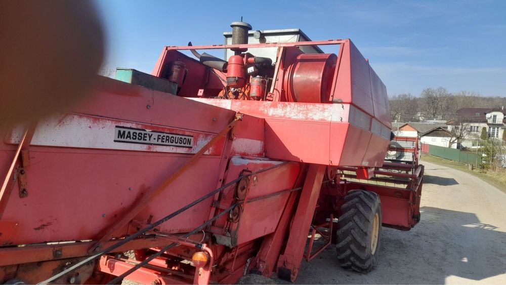Комбайн Massey-ferguson 187