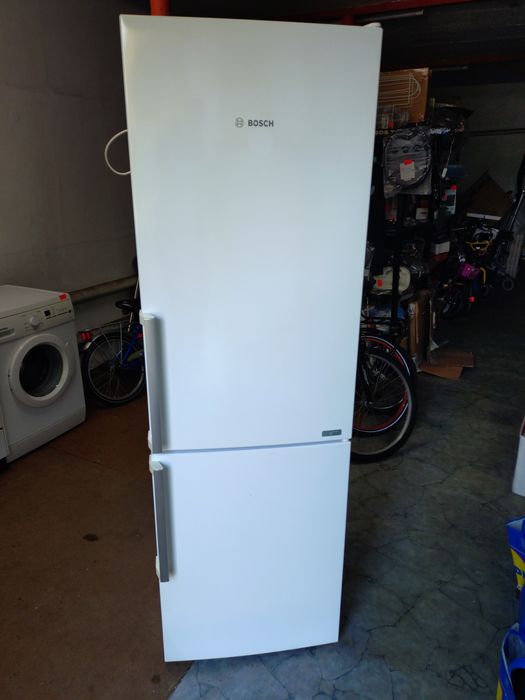 BOSCH Lodówka zamrażarka wysokość 185 cm klasa A+++
