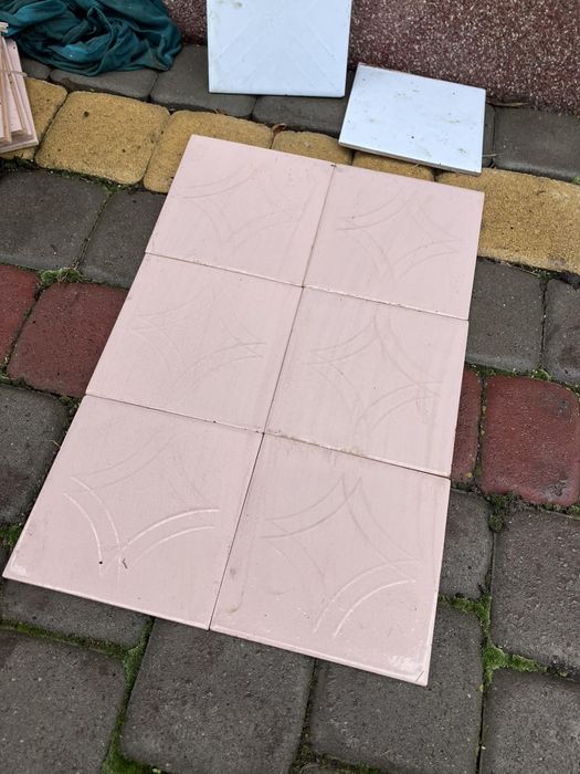 Плитка керамічна 15×15 біла, бежова, рожева