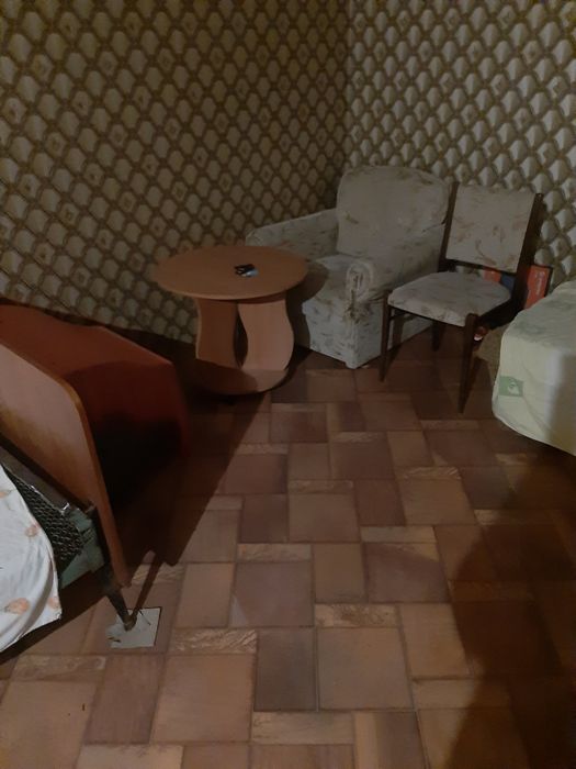АН Сдается пол дома  центр