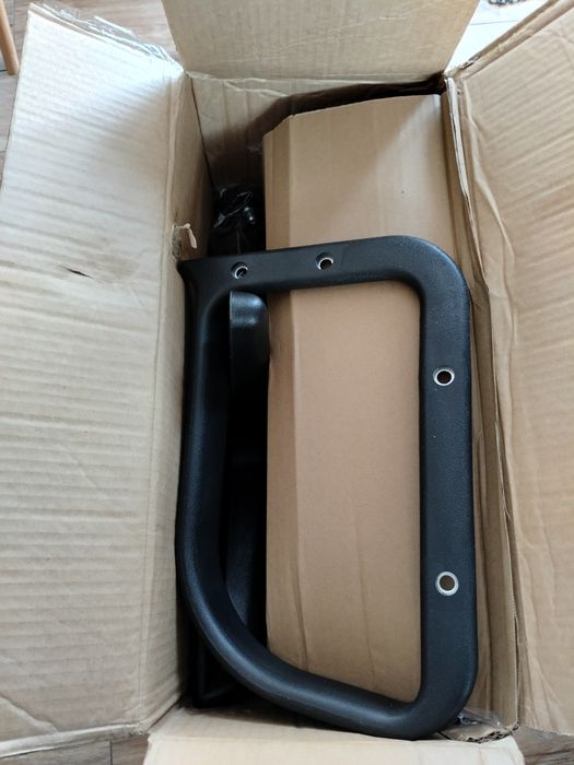 Krzesło biurowe, fotel  na kółkach, regulowane