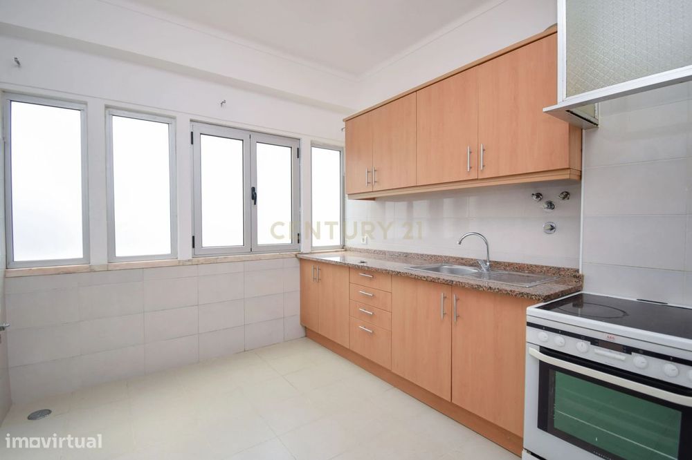 Apartamento Renovado T2 em Sintra, União das Freguesias do Cacém