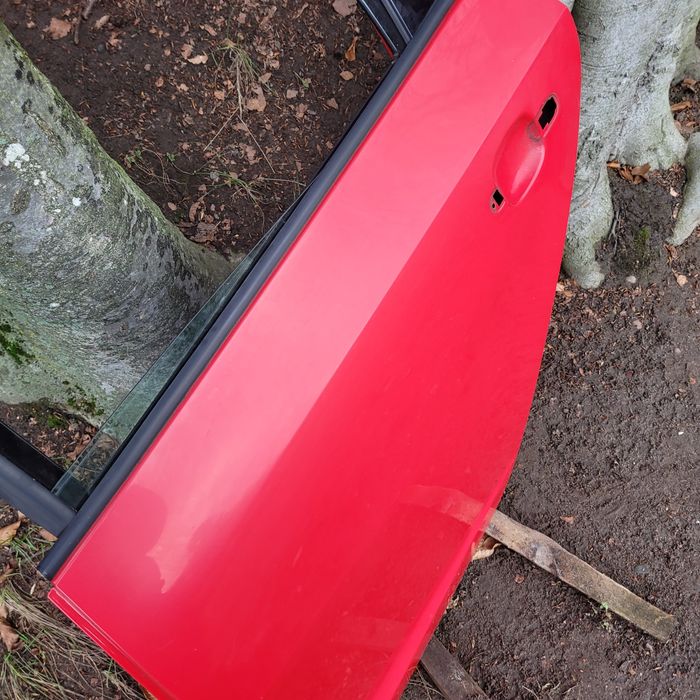 Drzwi tył lewe seat ibiza IV kombi 2012r LS3H
