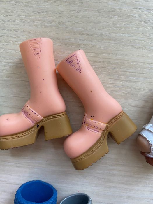 Взуття для ляльки Братц кукла Bratz