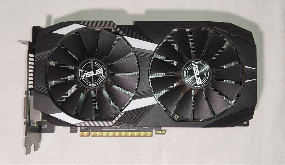 Відеокарта asus rx 580 4gb