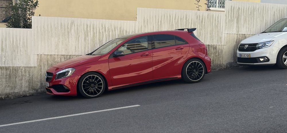 Mercedes a200 motor ABATIDO