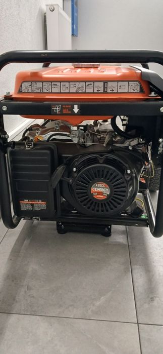 Генератор  Genergy Turbo 7000E