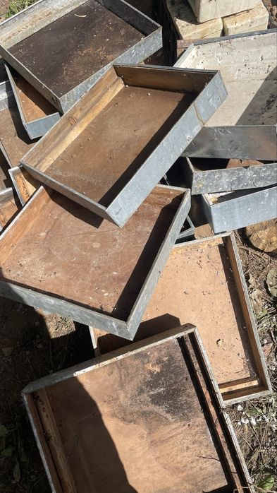 Lote material apicola