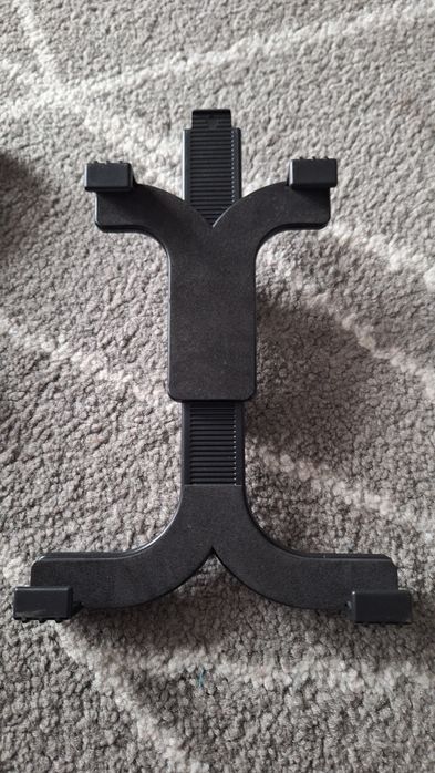 Uchwyt samochodowy do tableta na zagłówek