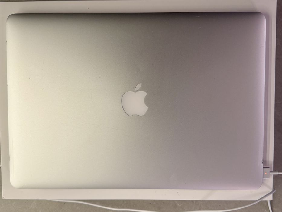 MacBook Pro A1398/2015/i7/2.2GHz/16GB/256GB/15.4/nowa bateria