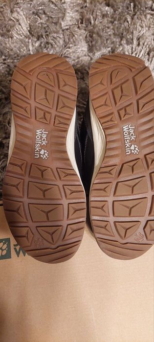 Продам ботинки Jack Wolfskin р-р37.