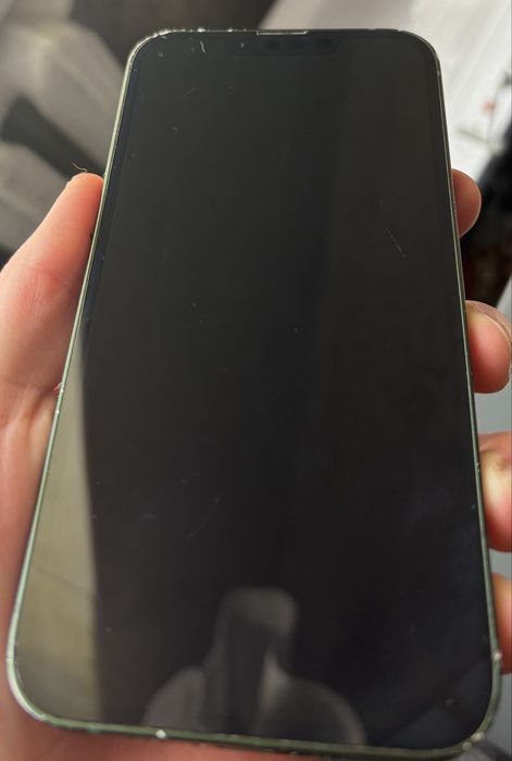 Iphone 13 r-sim у комплекті