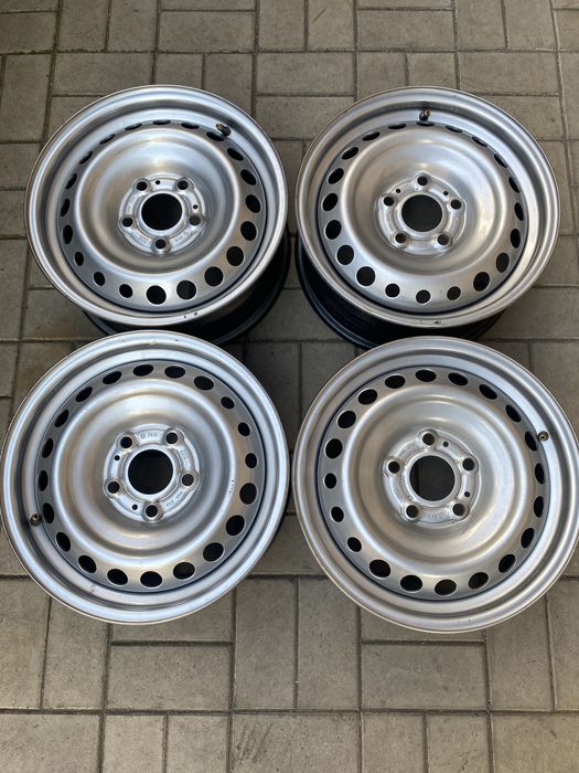 Діски 5 114.3R15 Renault Nissan