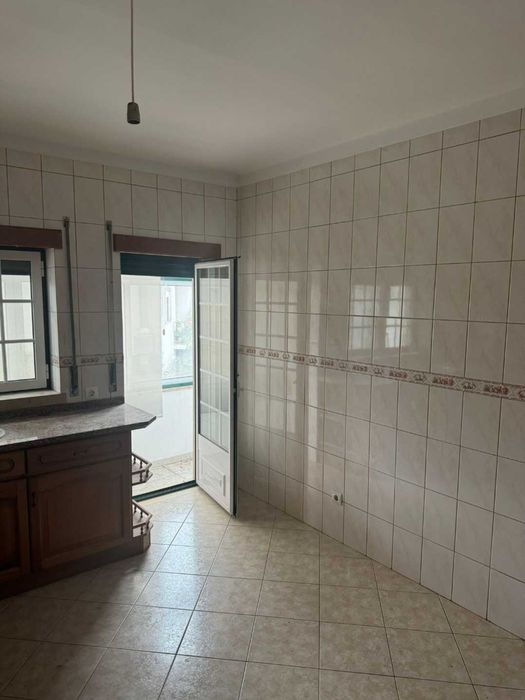 Arrenda se imovel avelar ( Ansião)