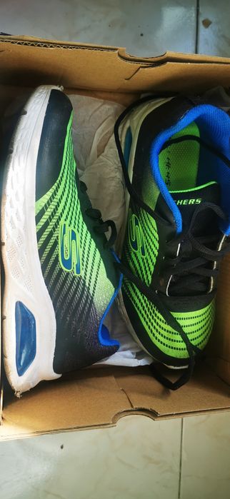 Vendo sapatilhas rapaz